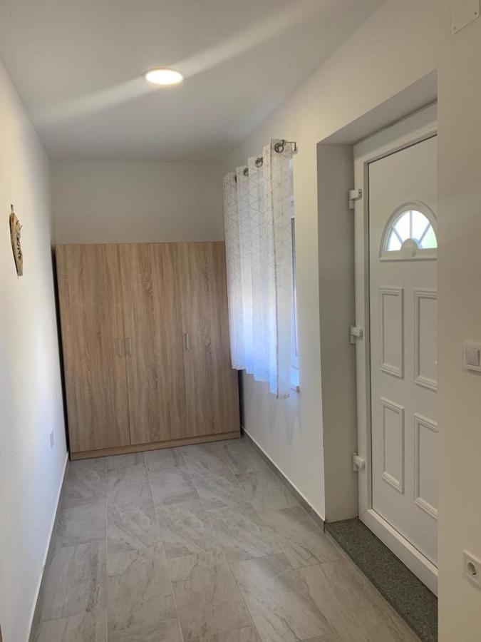 Apartman Dalija วิงกุรัน ภายนอก รูปภาพ