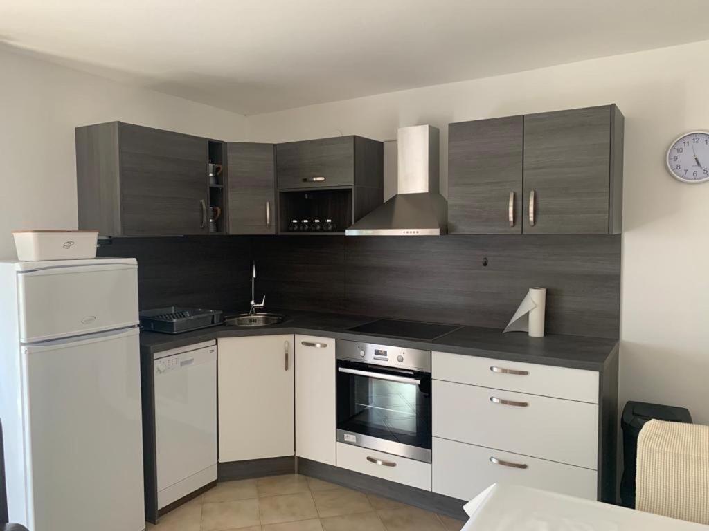 Apartman Dalija วิงกุรัน ภายนอก รูปภาพ
